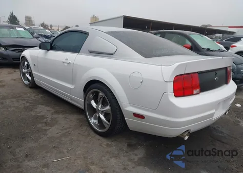 2007 Ford Mustang Gt Deluxe/Gt Premium from USA, damaged, VIN 1ZVFT82H975216359